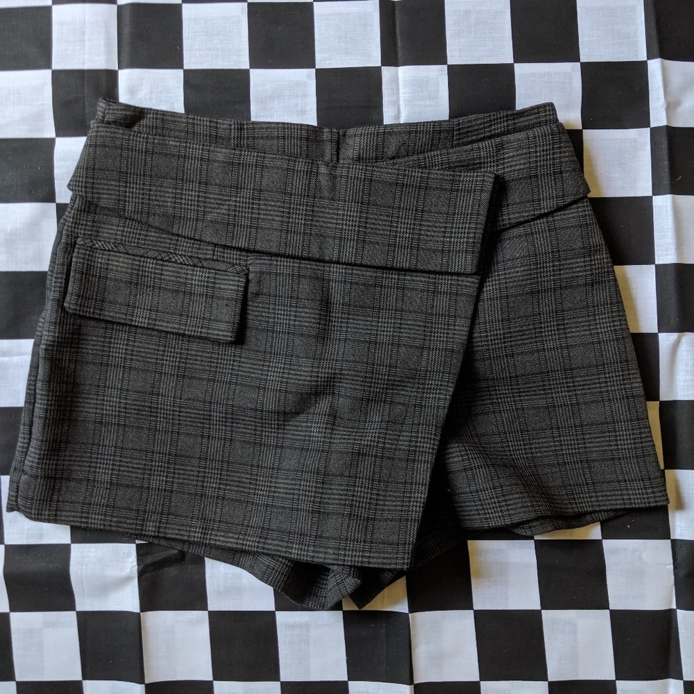 Forever 21 Plaid wool Skort